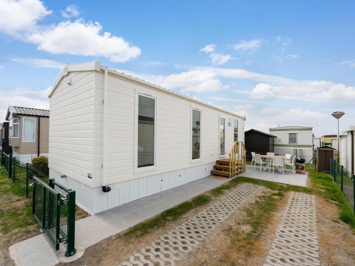 Le Boucanier - Omheinde Stacaravan Aan Zee Middelkerke Exterior photo